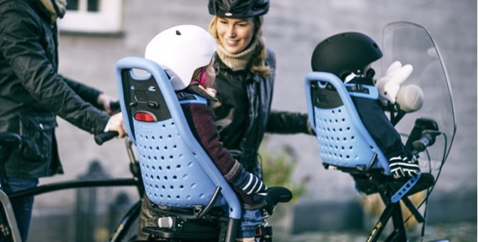 Siège vélo bébé arrière sur porte-bagages urban iki 